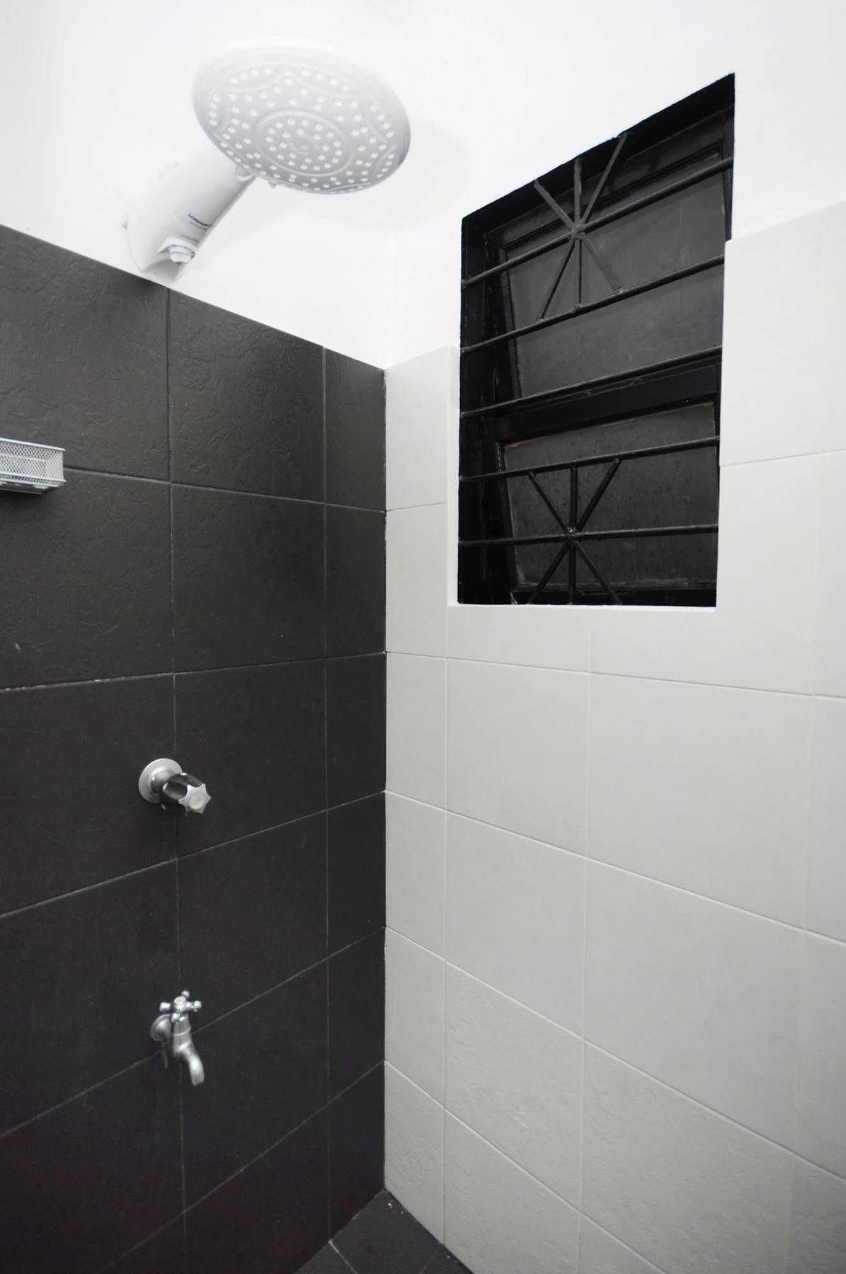 Mnl Boutique Hostel Makati City Ngoại thất bức ảnh