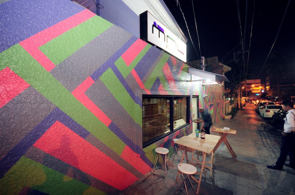Mnl Boutique Hostel Makati City Ngoại thất bức ảnh
